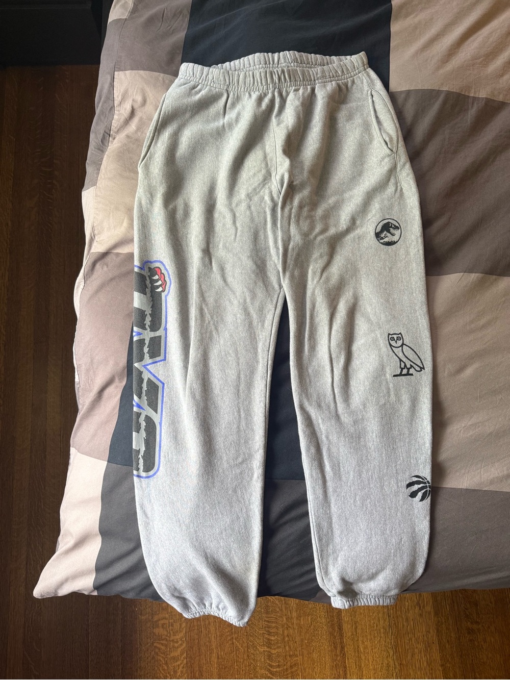 OVO x Toronto Raptors Off Court Essentials Grey Sweatpants - XL